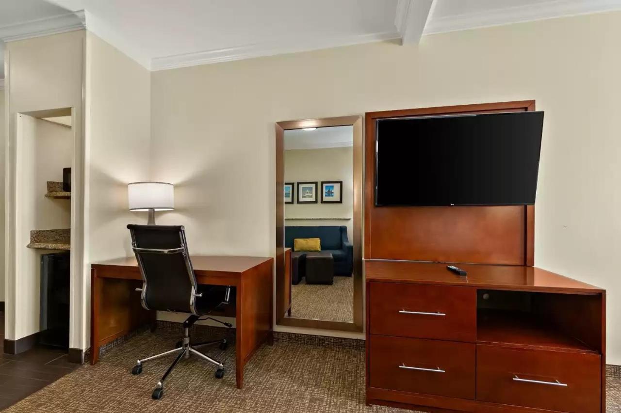 Comfort Suites Central Corpus Christi Exteriör bild